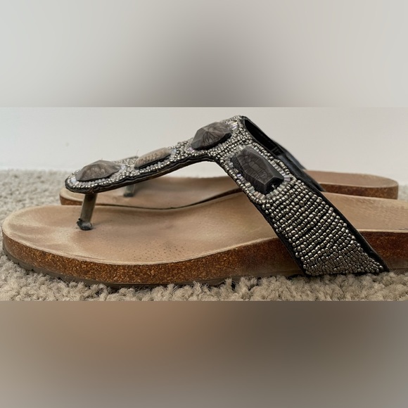 Nine West Beaded Sandals with Toe Bar - Picture 4 of 10